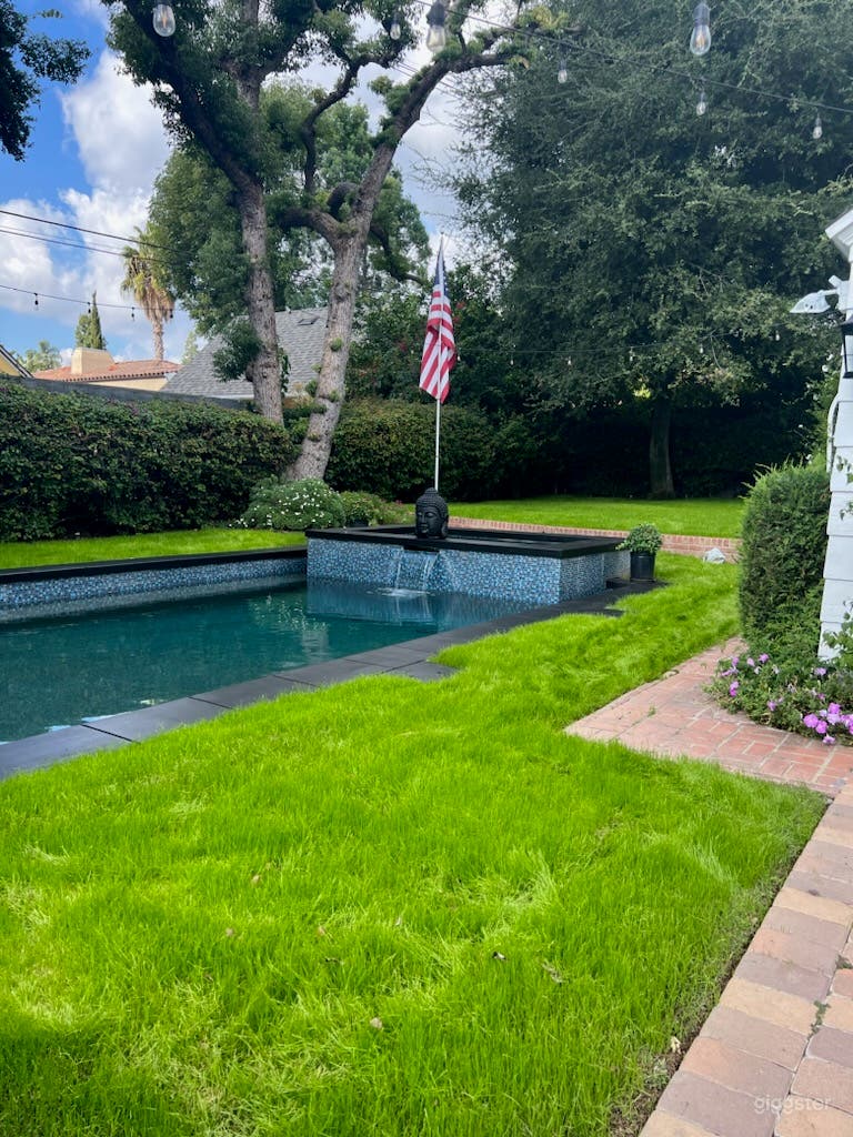Beautiful Pool in a Fresh Deep, Nice Shady Backyard Photo 4