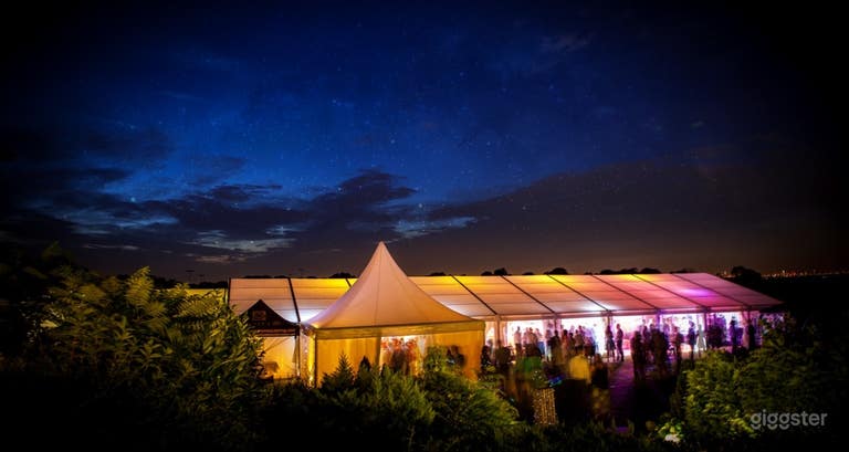  A Secret Garden Venue in Banstead 