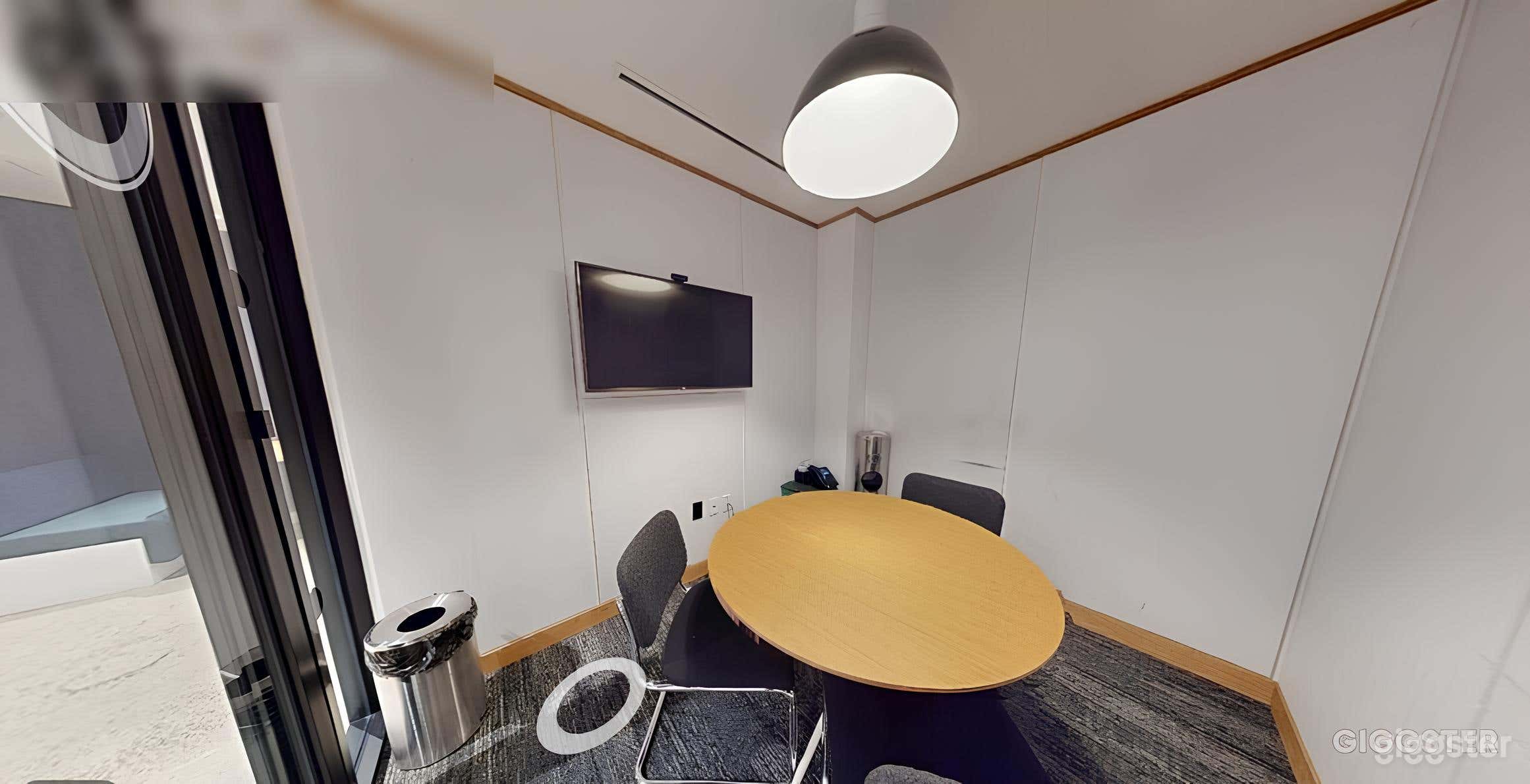 Distinctive Conference Rooms  Photo 3