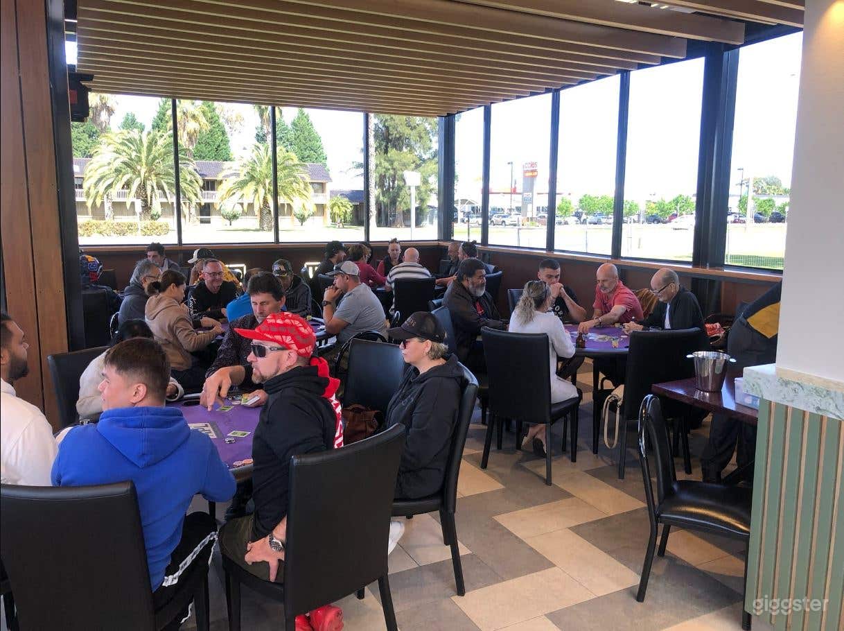 Gold Room/Promotions/Gaming-Pokies Room/Bar/Outdoor Smoking Area Photo 2