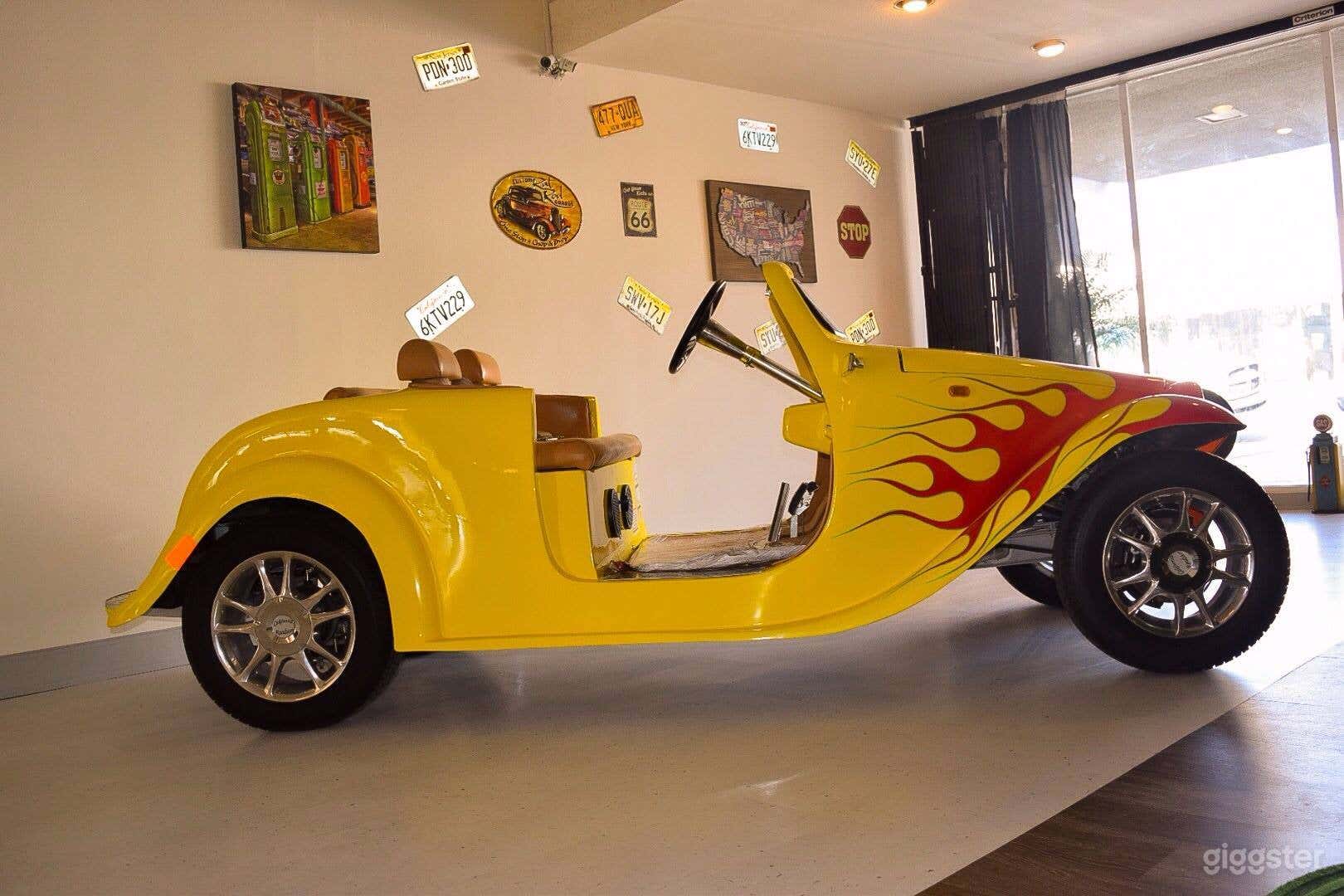 Film-Friendly Showroom Space Photo 3