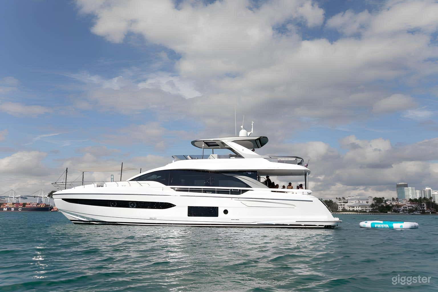 78" Azimut Yacht Photo 4