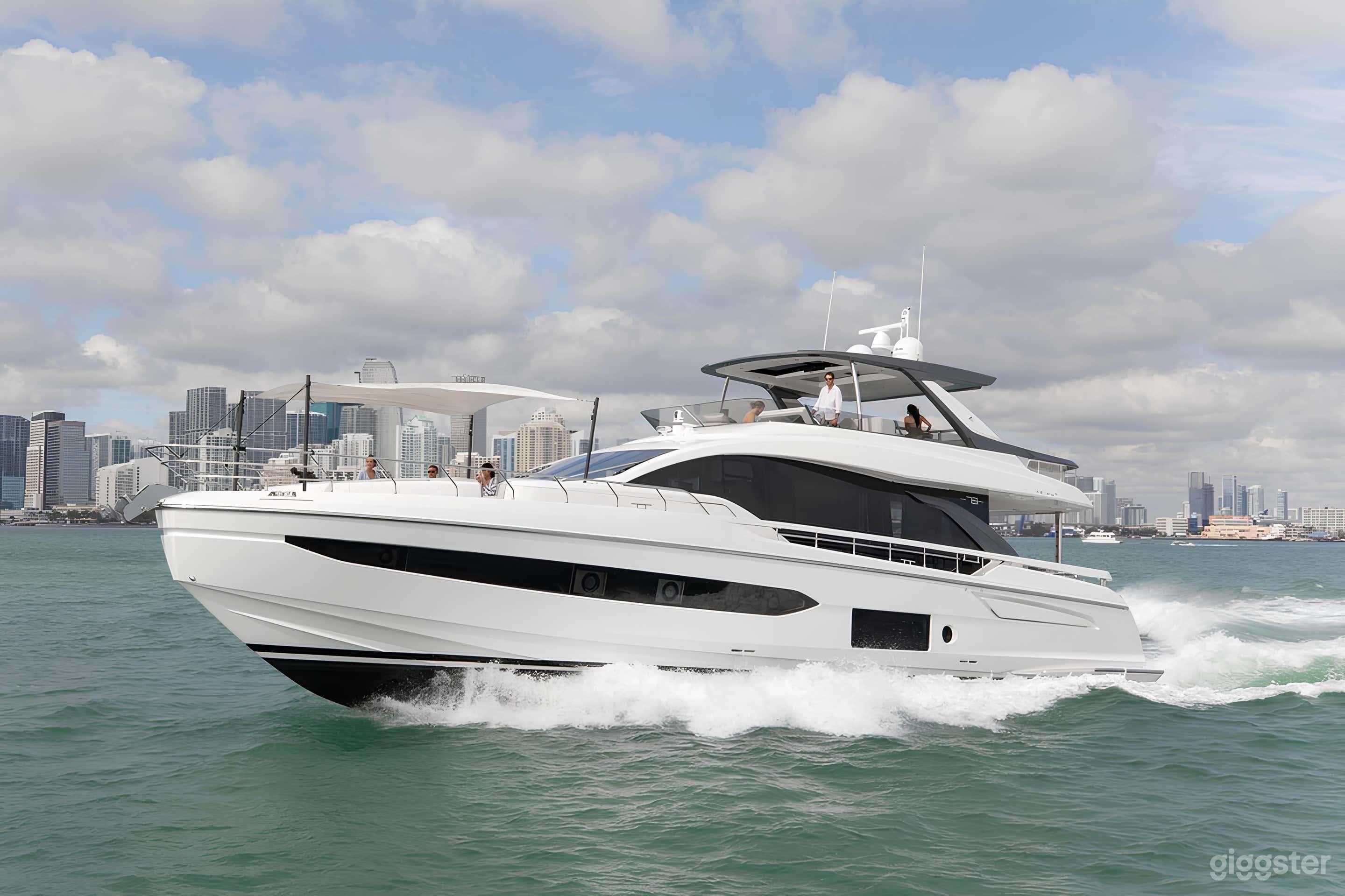78" Azimut Yacht Photo 2