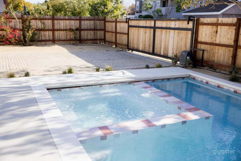  Pool, Spa & Outdoor Fireplace Retreat 