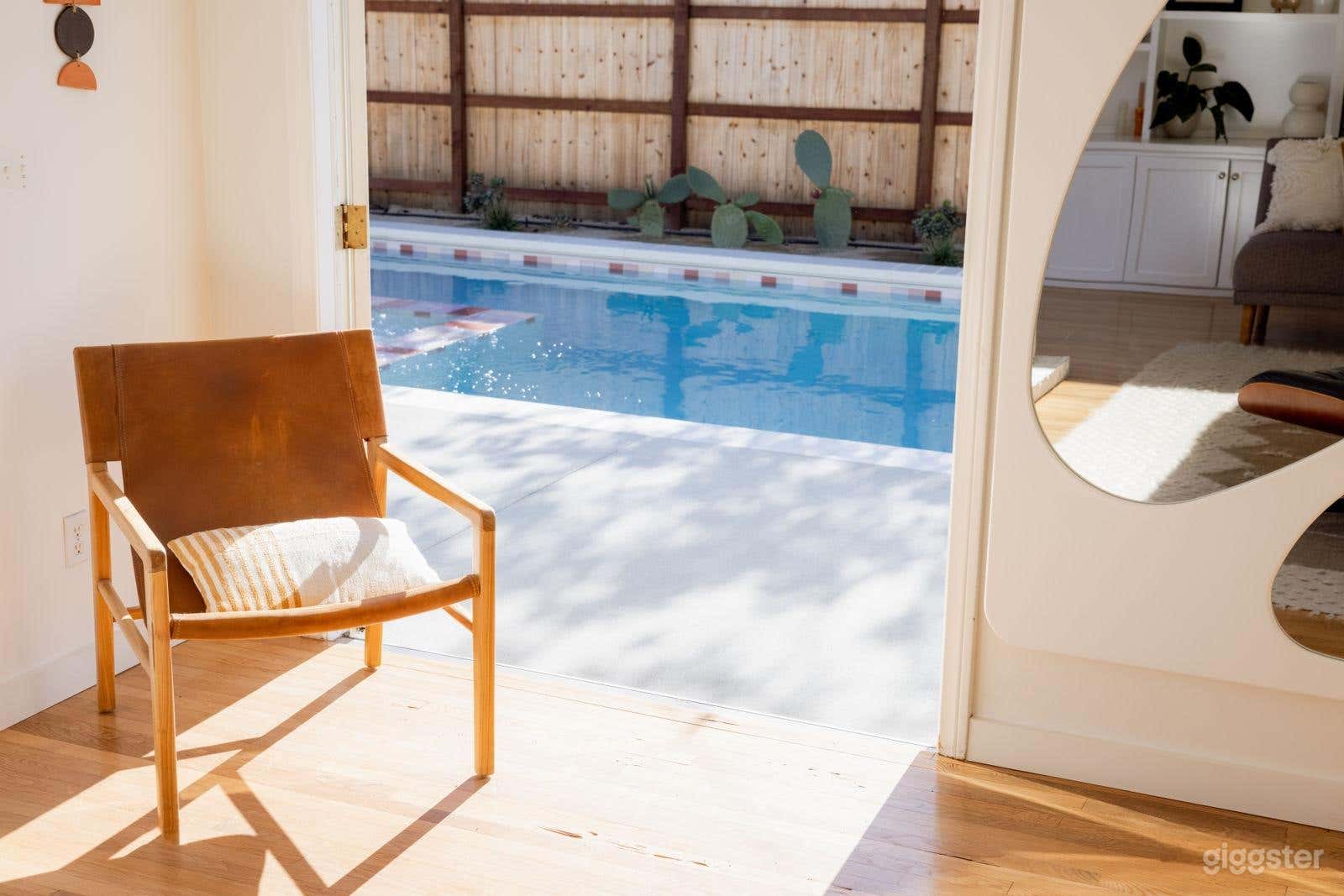 Pool, Spa &amp; Outdoor Fireplace Retreat Photo 3