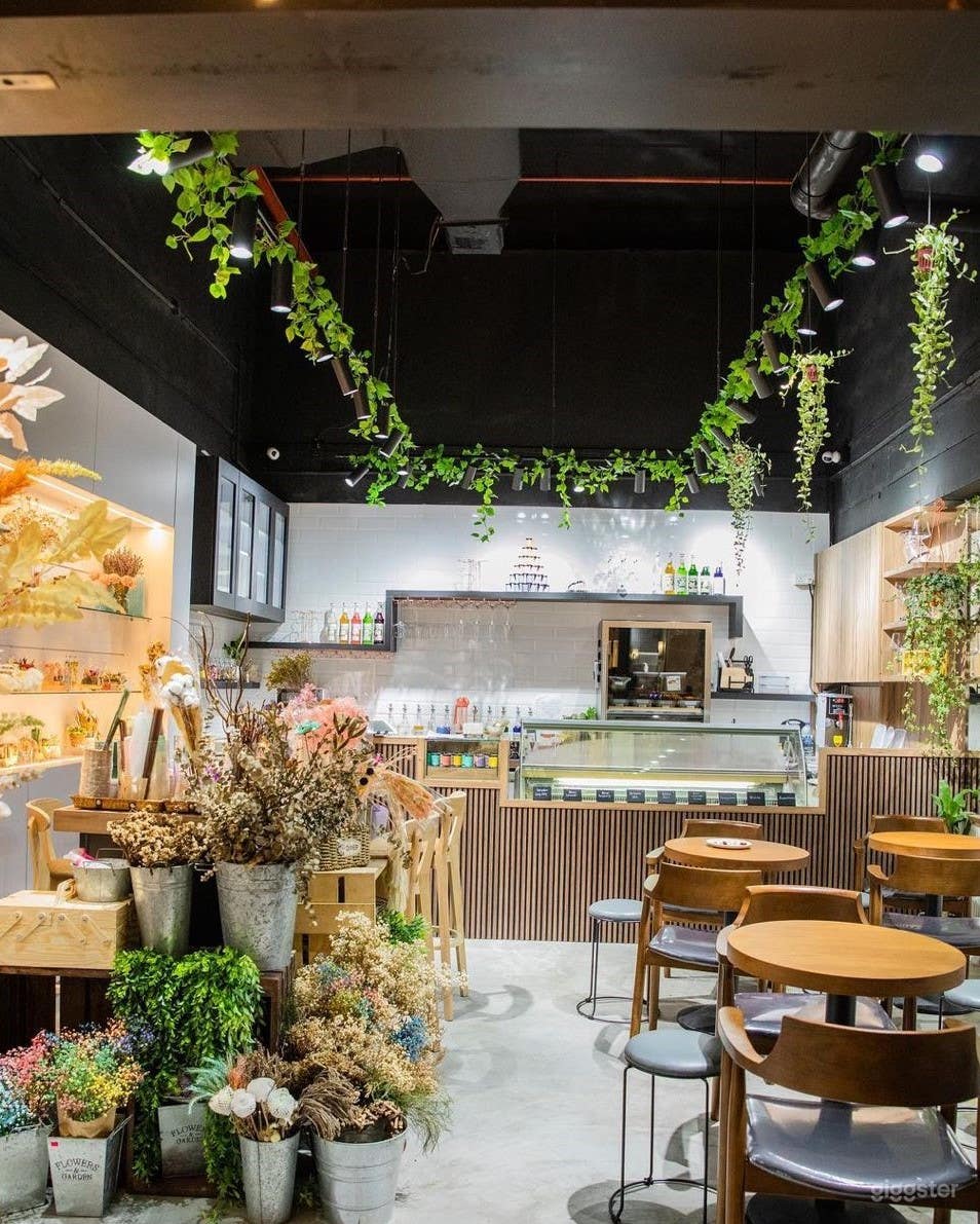 Charming &amp; Cozy Dessert Cafe (Orchard) Singapore  Photo 4