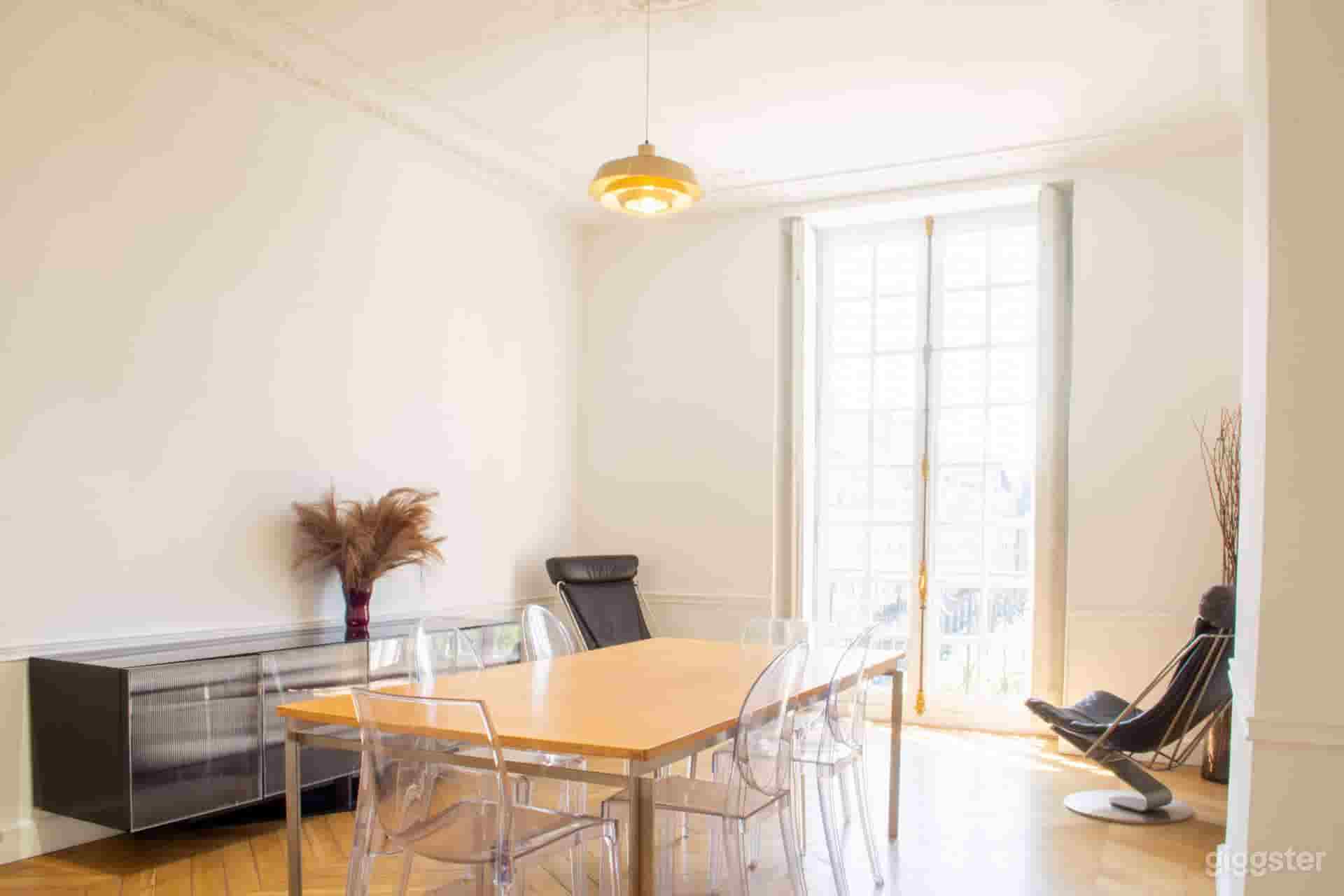 Photo de Appartement de luxe Fashion Week avec vues sur une place emblématique 3