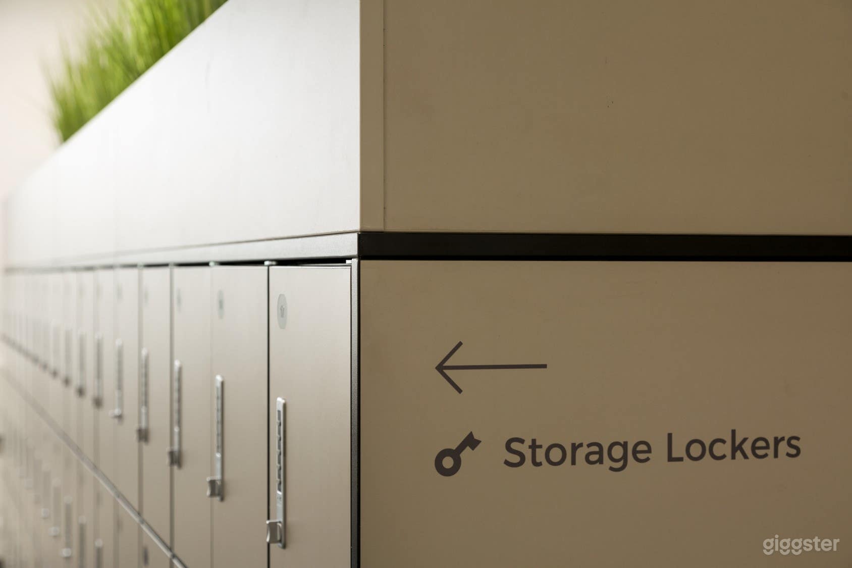 Huddle L3 West Meeting Room Photo 4