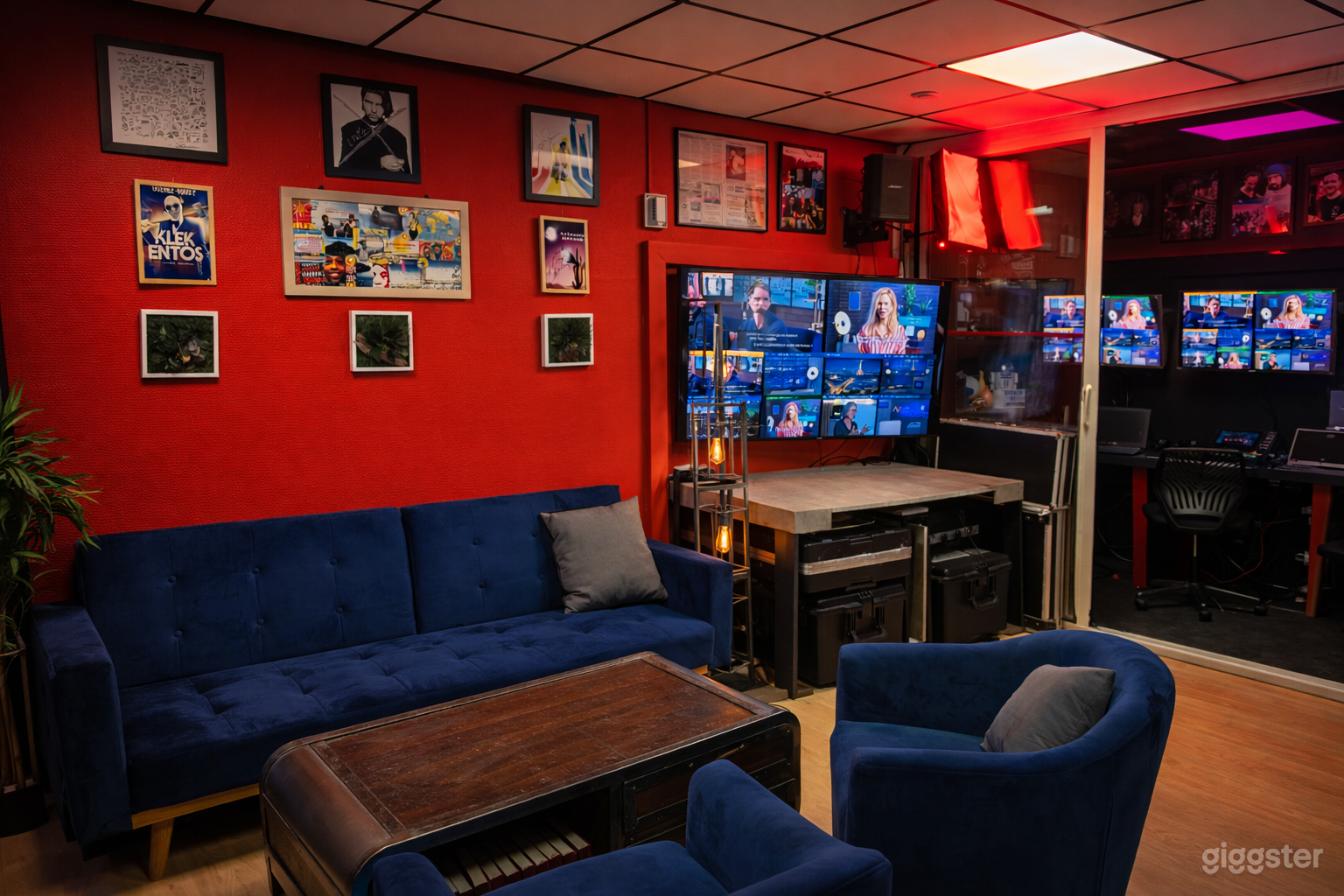 Photo de Studio TV et broadcast — plateau modulable 2