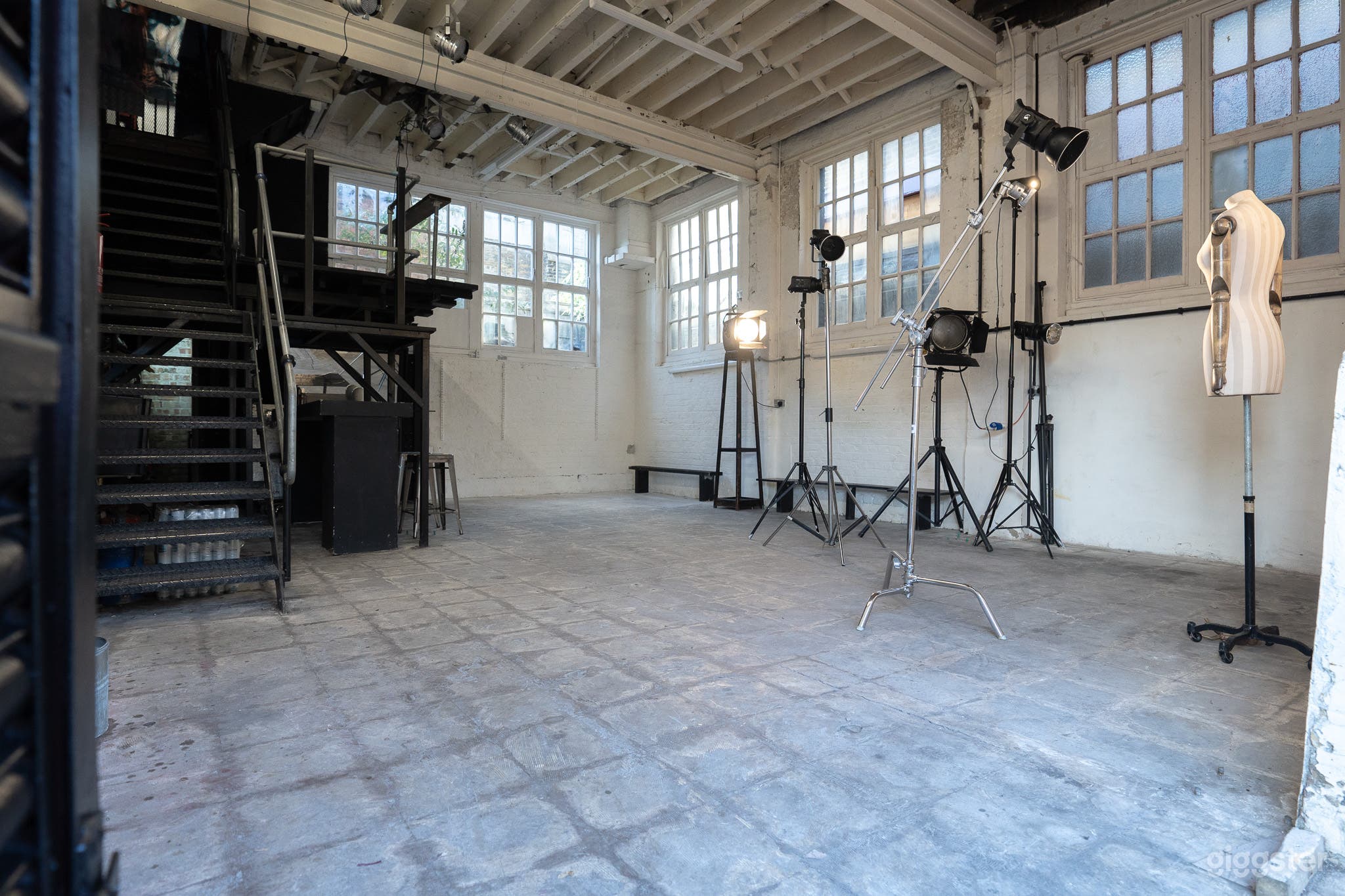 Gallery Industrial Warehouse Photo/Film - Studio 1 Photo 1