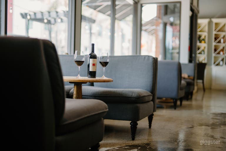  Elegant Wine Bar, Restaurant, Boutique 