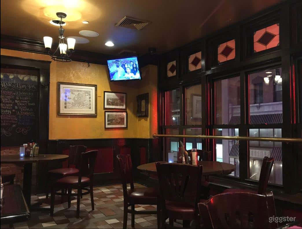 Street Level Irish Pub and Restaurant in New York Photo 2