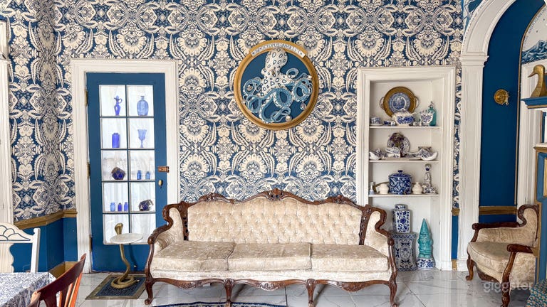 Aesthetic 19th century colonial home with ornate interiors 