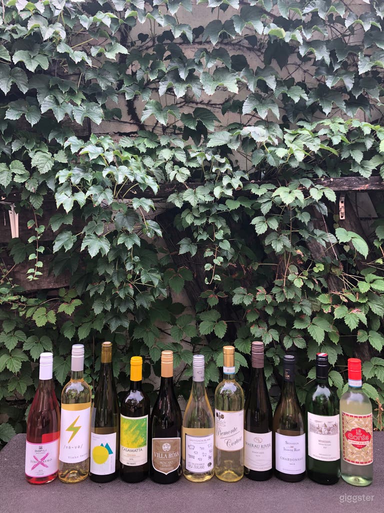  Wine and Bier Garden Near the Beach  