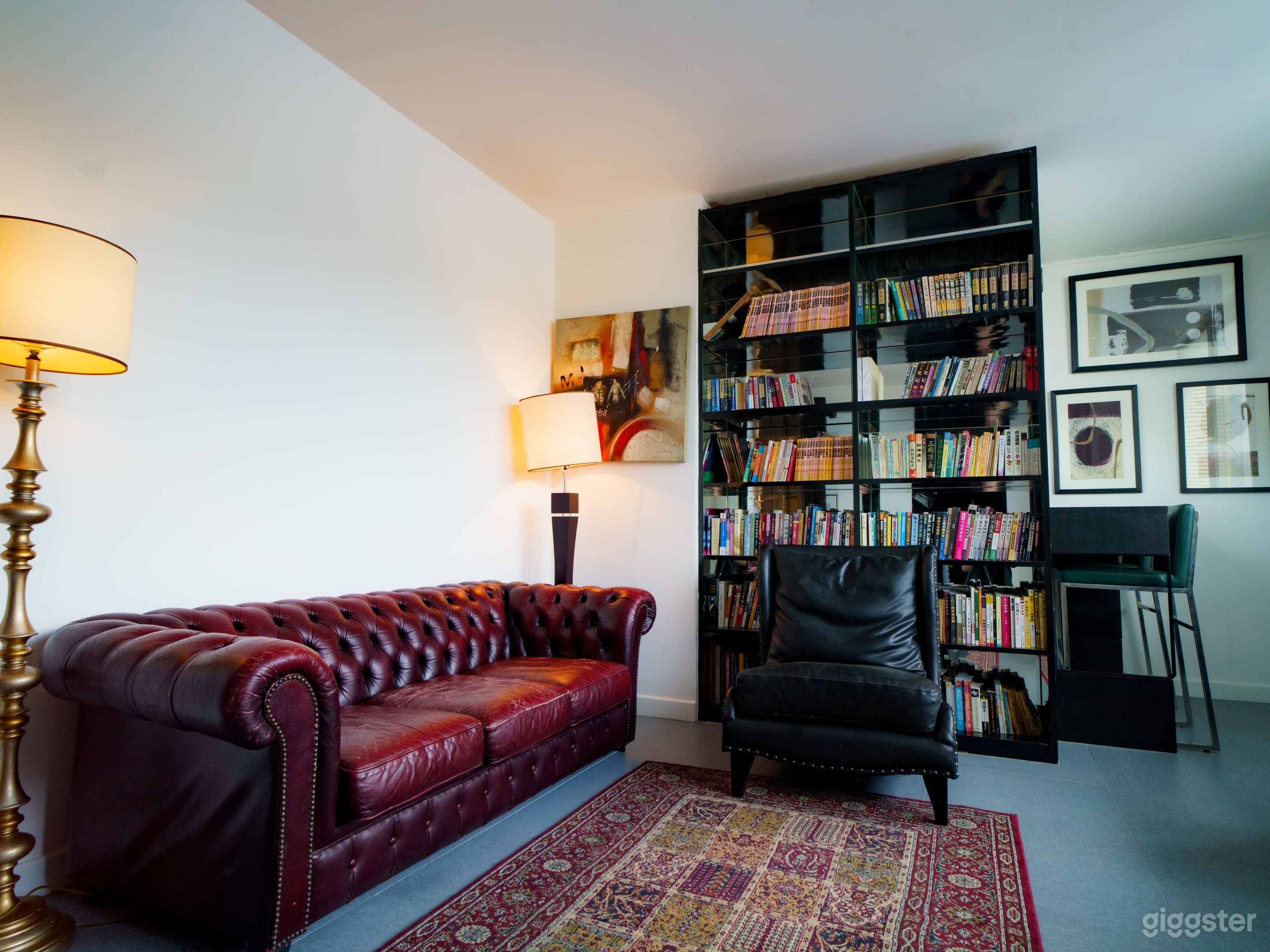 STUDIO — Two Connected Rooms | Full Pro Lighting Photo 3