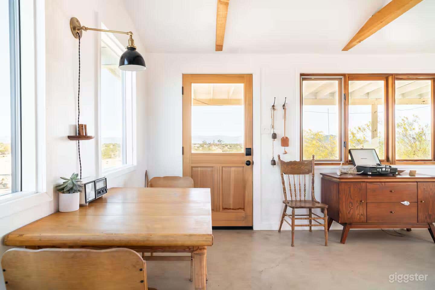 Campover Cabin Photo 3