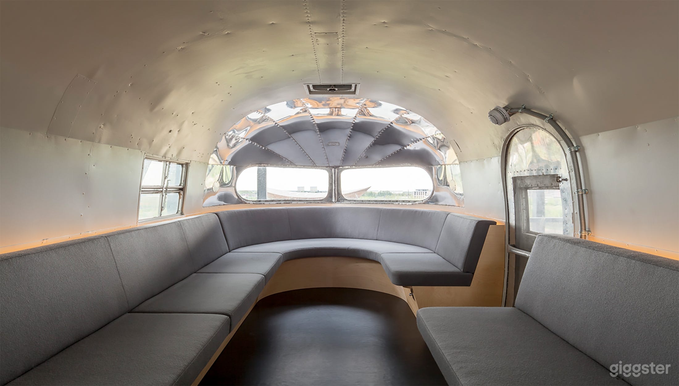 Terrace & Caravan Photo 4