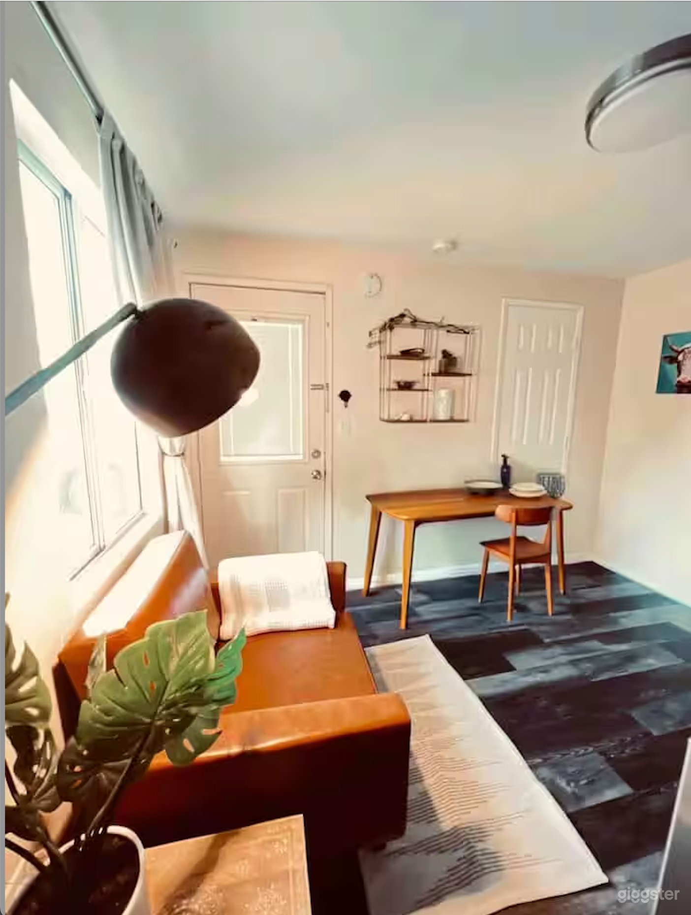 Apartment-like Small, Private Quiet House Photo 3