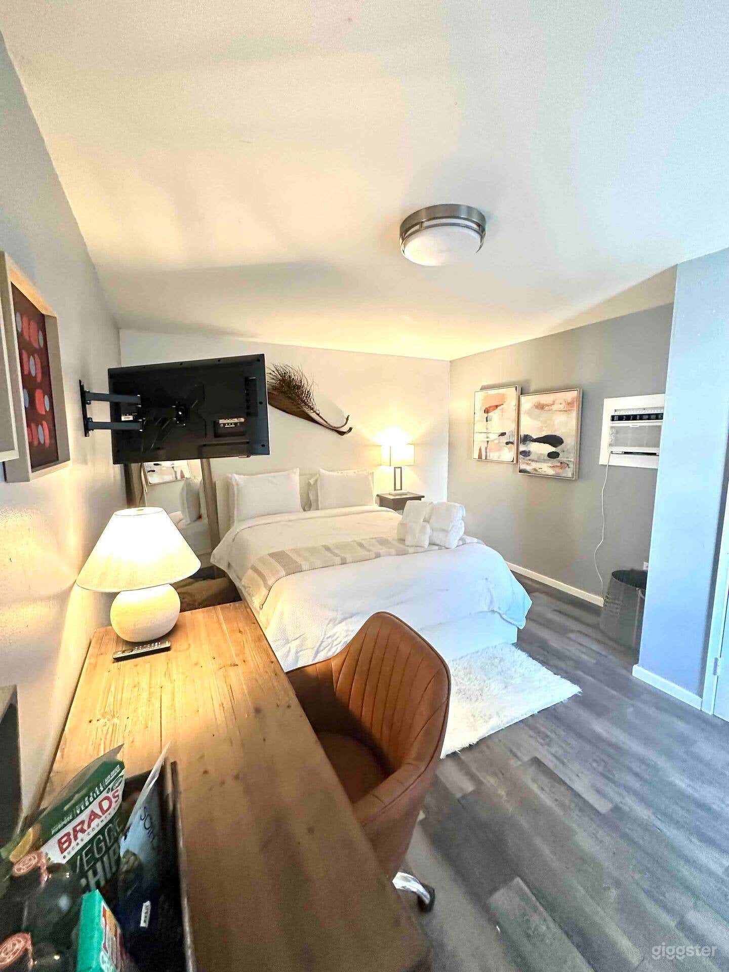 Apartment-like Small, Private Quiet House Photo 2