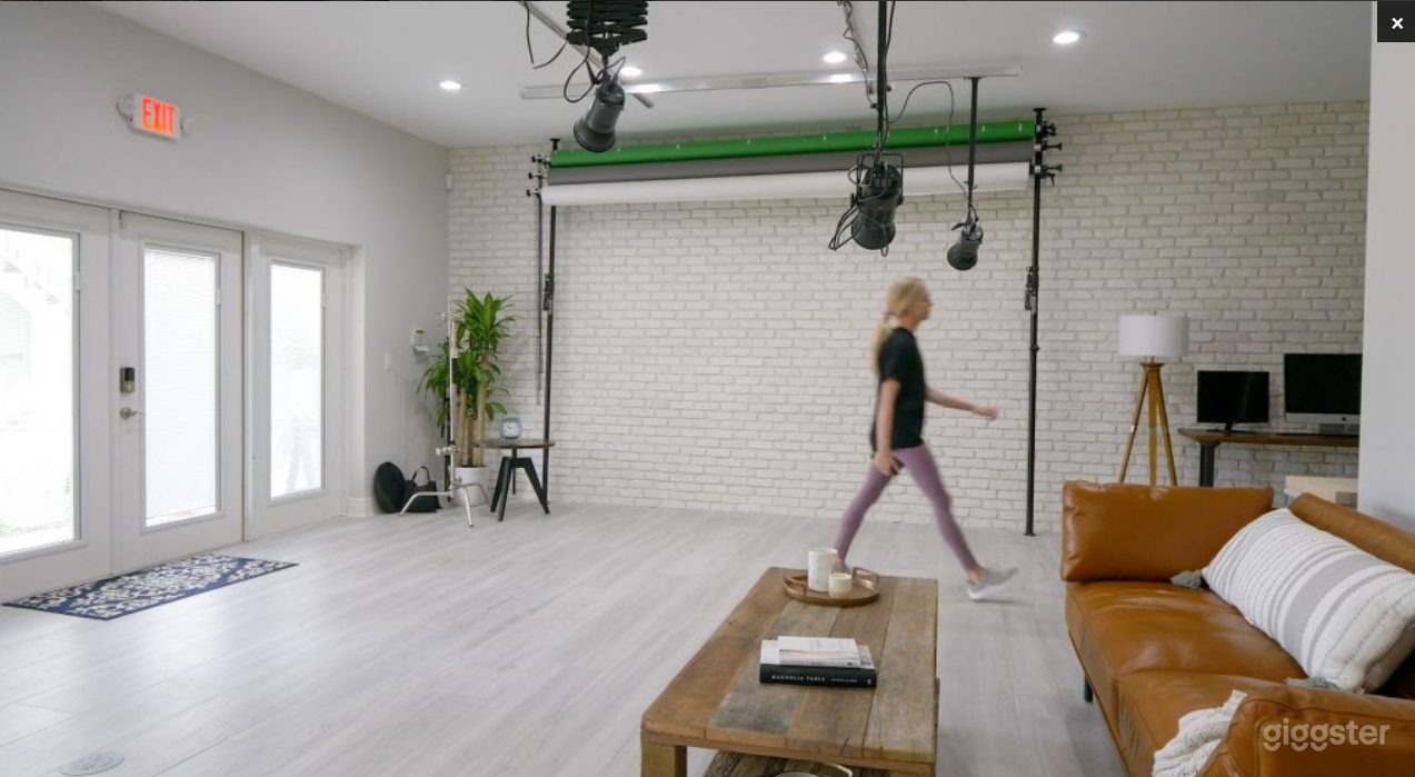 Spacious Photo and Film studio in Clearwater Photo 1