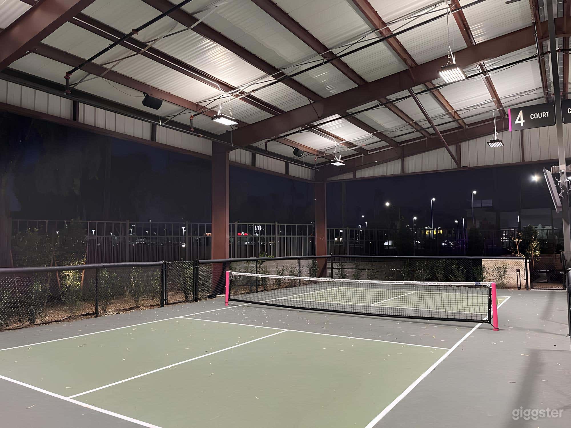 The Outdoor Cabana Bar &amp; Covered Courts Photo 4