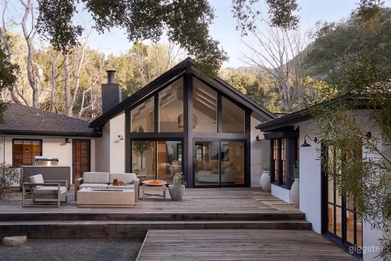 Serene Woodland Backyard Retreat Photo 3