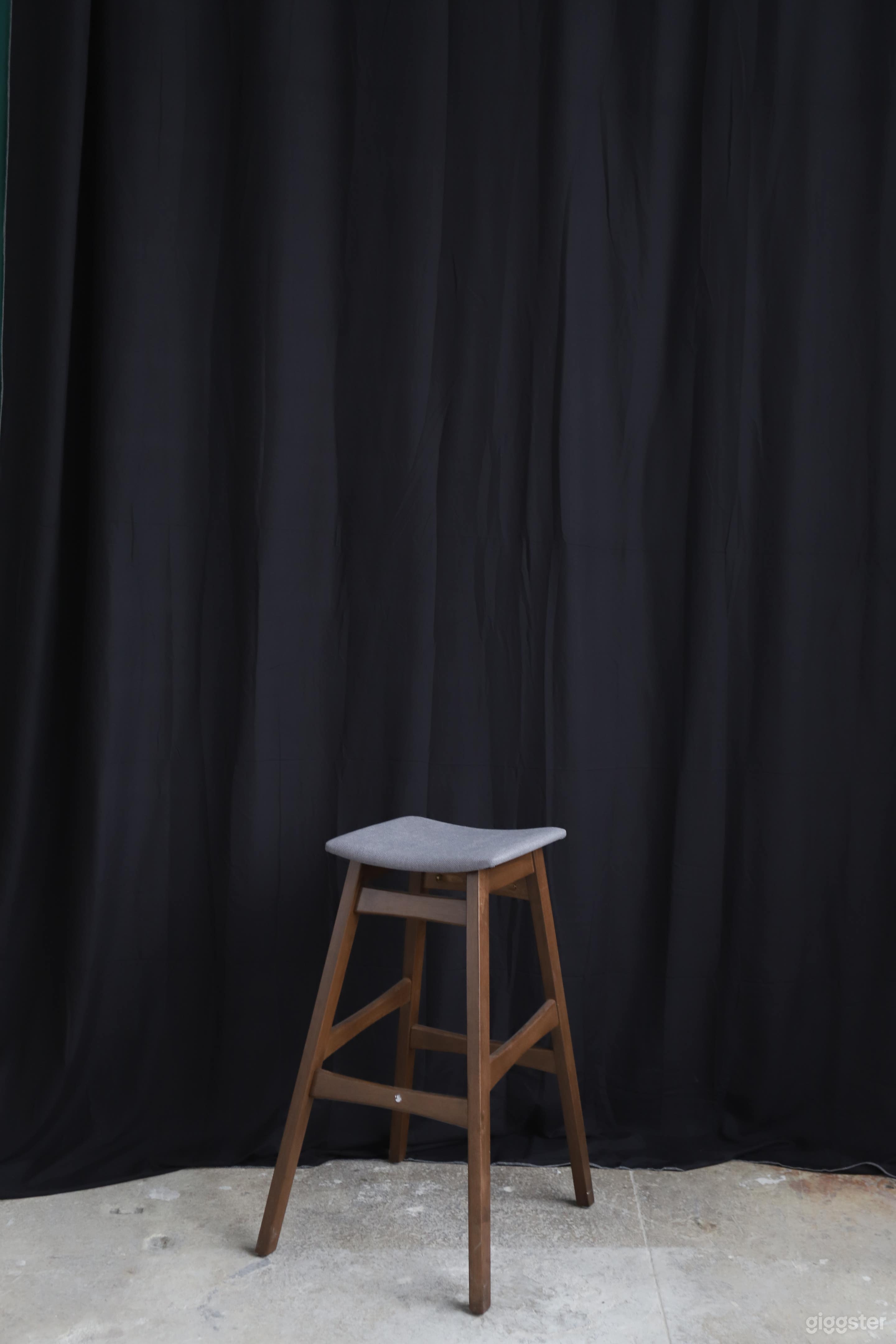 Sunny Backdrops Photo Studio Photo 4