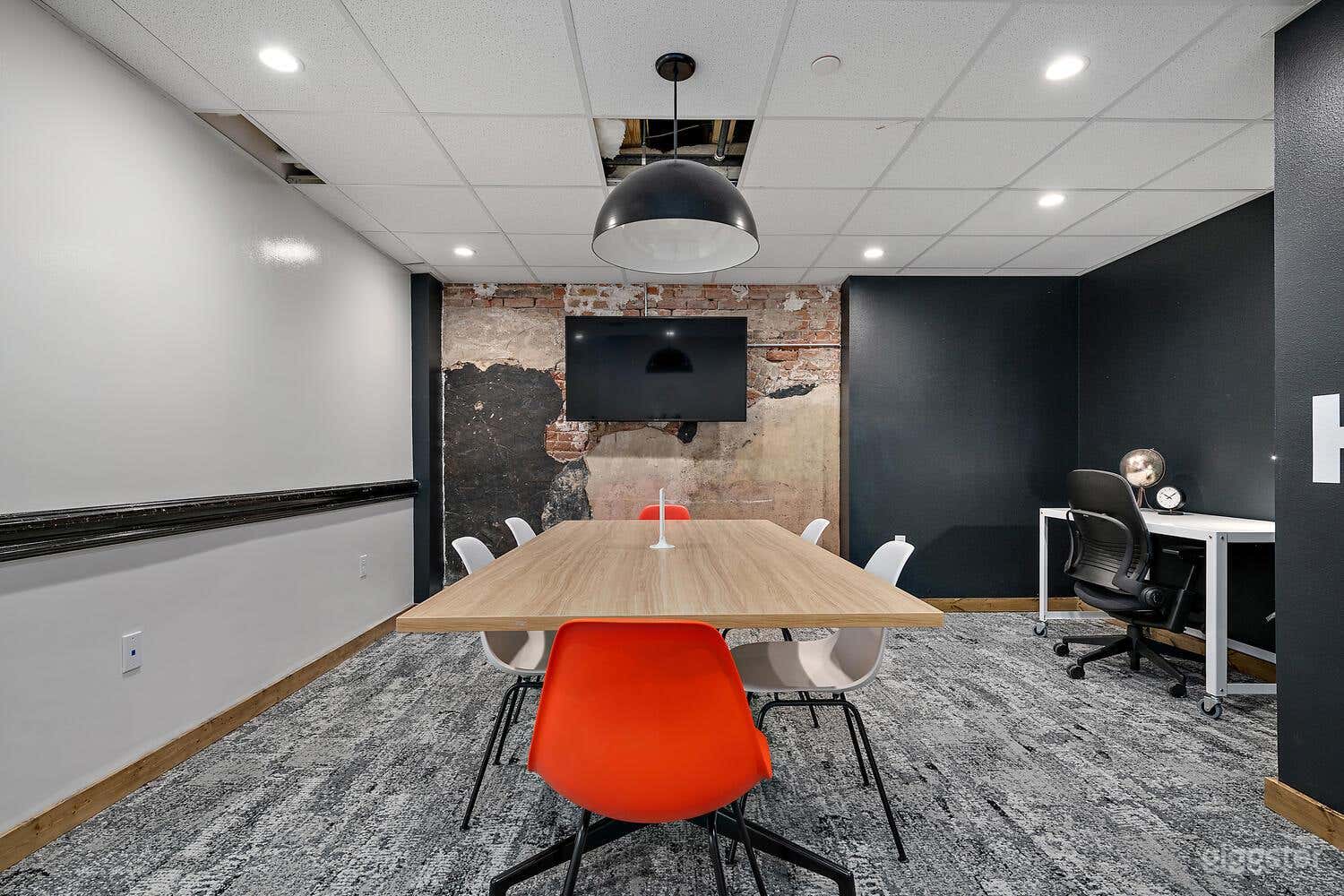 Austin Avenue Room Photo 1