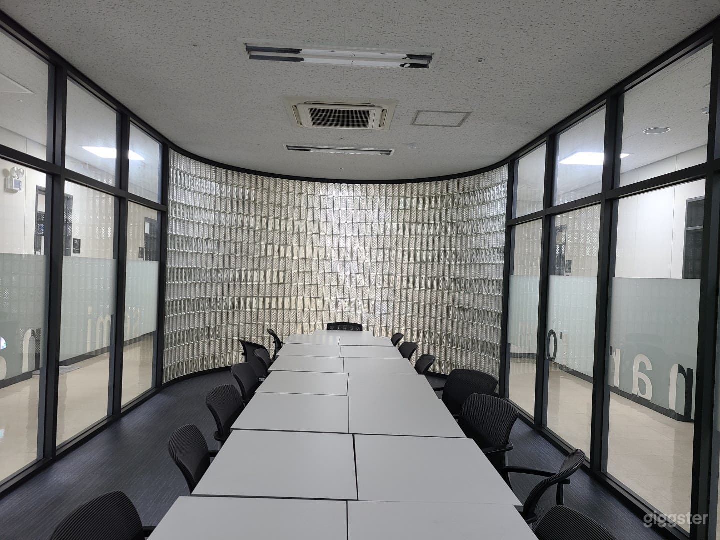 파주 대학교 내부 4층 세미나실 Photo 1