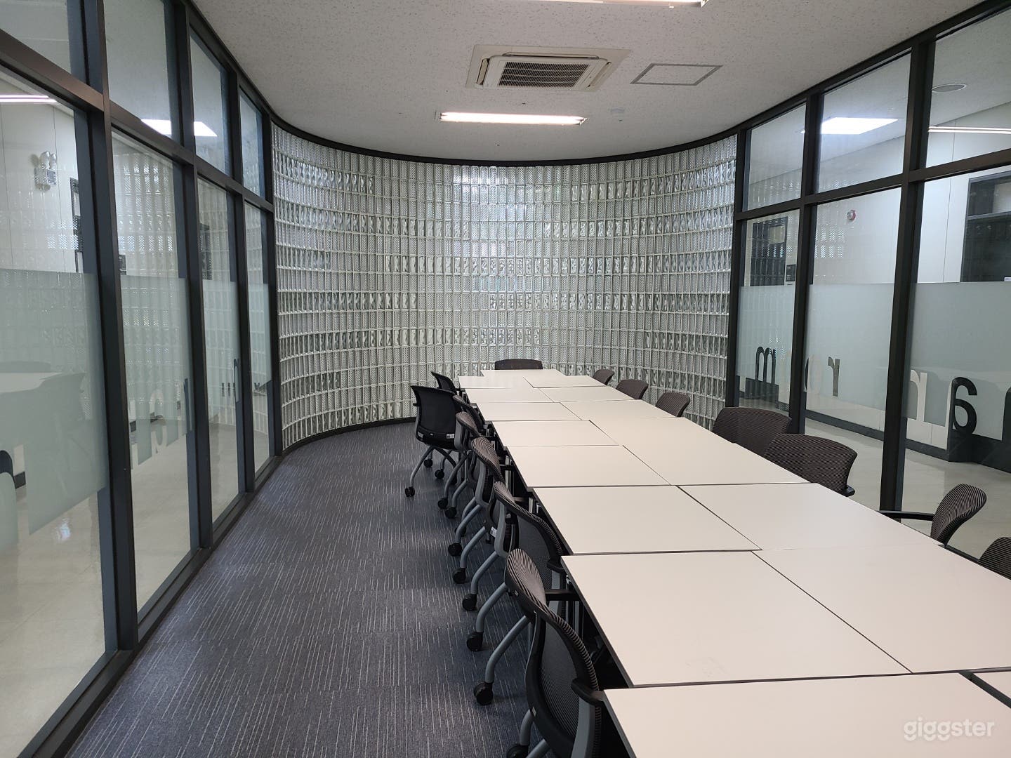파주 대학교 내부 4층 세미나실 Photo 2