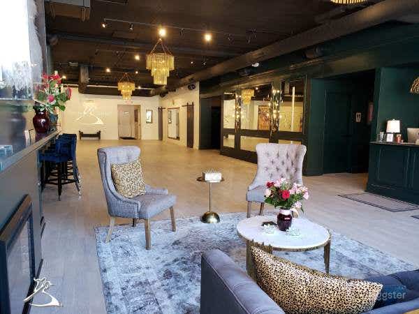 Stunning and Spacious Dance Studio Photo 3