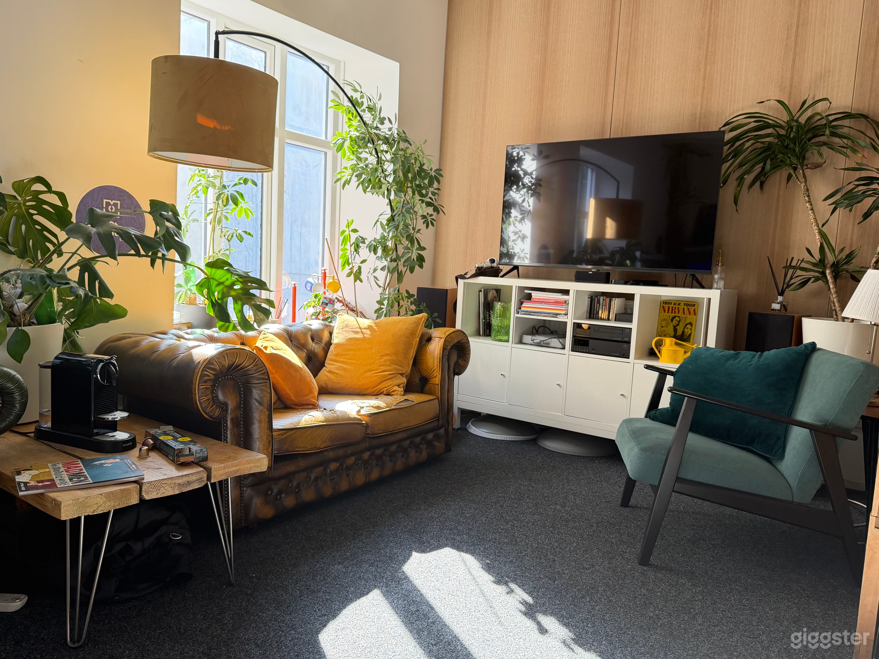 Loft Style Photography Studio Photo 4