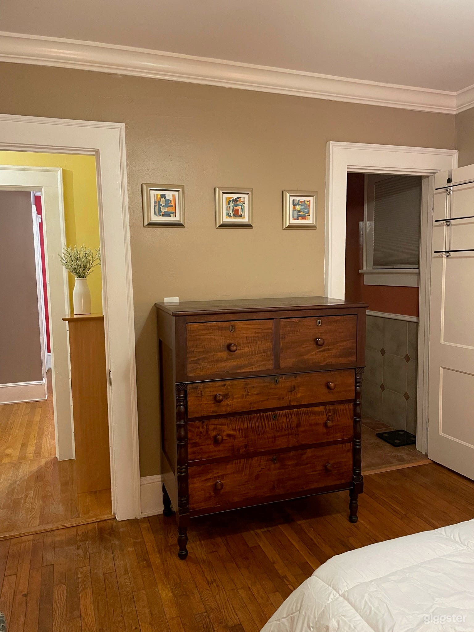 Cozy Craftsman Bungalow In Central Atlanta Photo 4