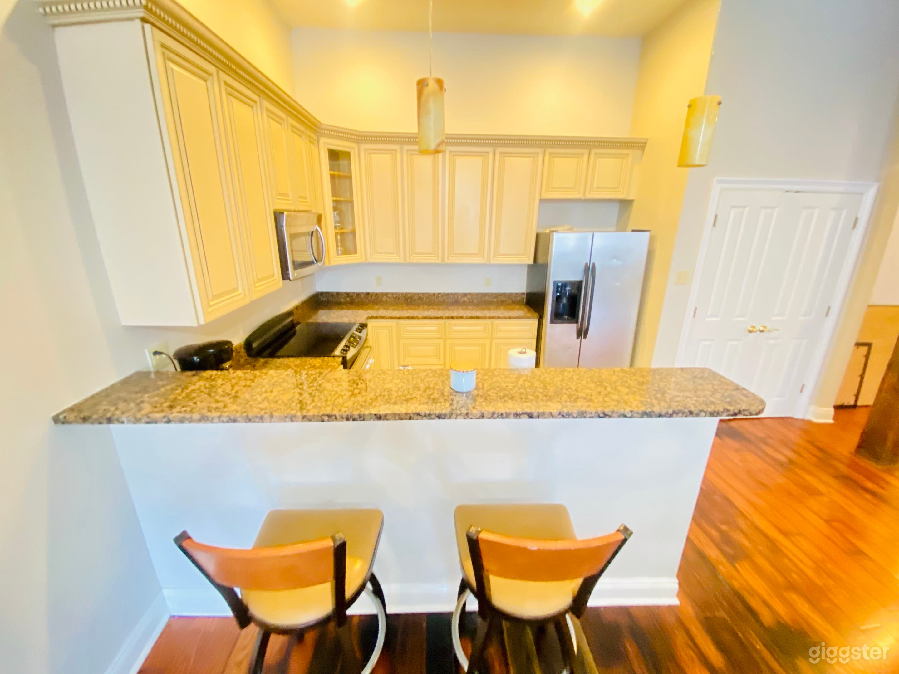 Let The Good Times Roll!-Unit G Photo 2