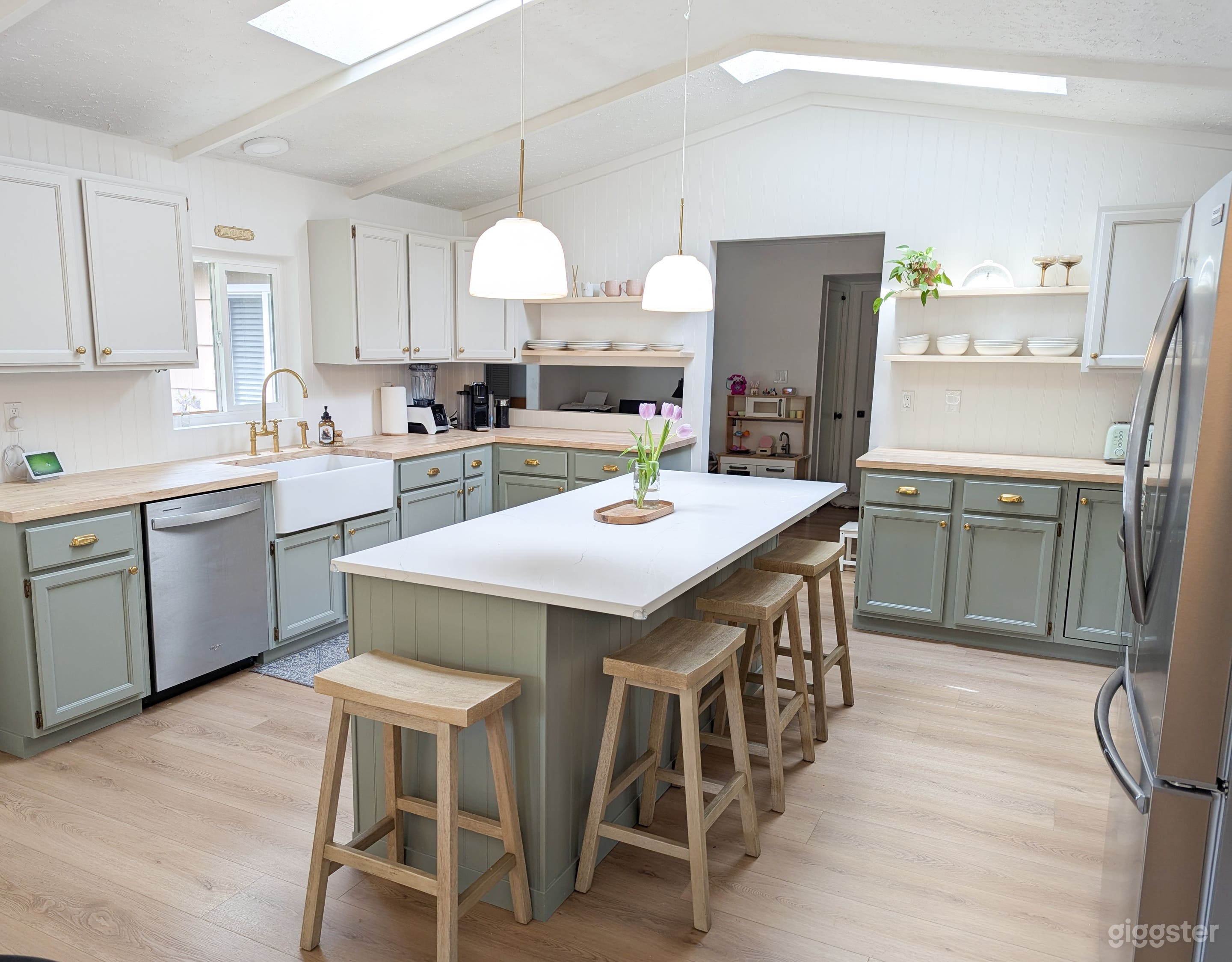 Little House in the Dale Photo 1