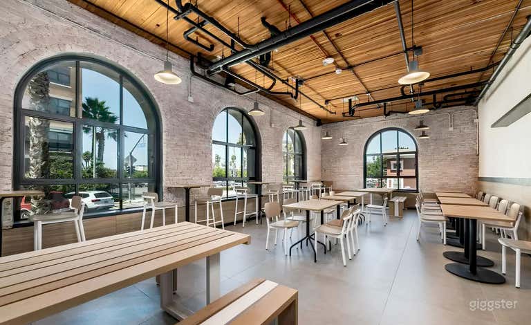  Vibrant Food Hall Venue & Event Space 