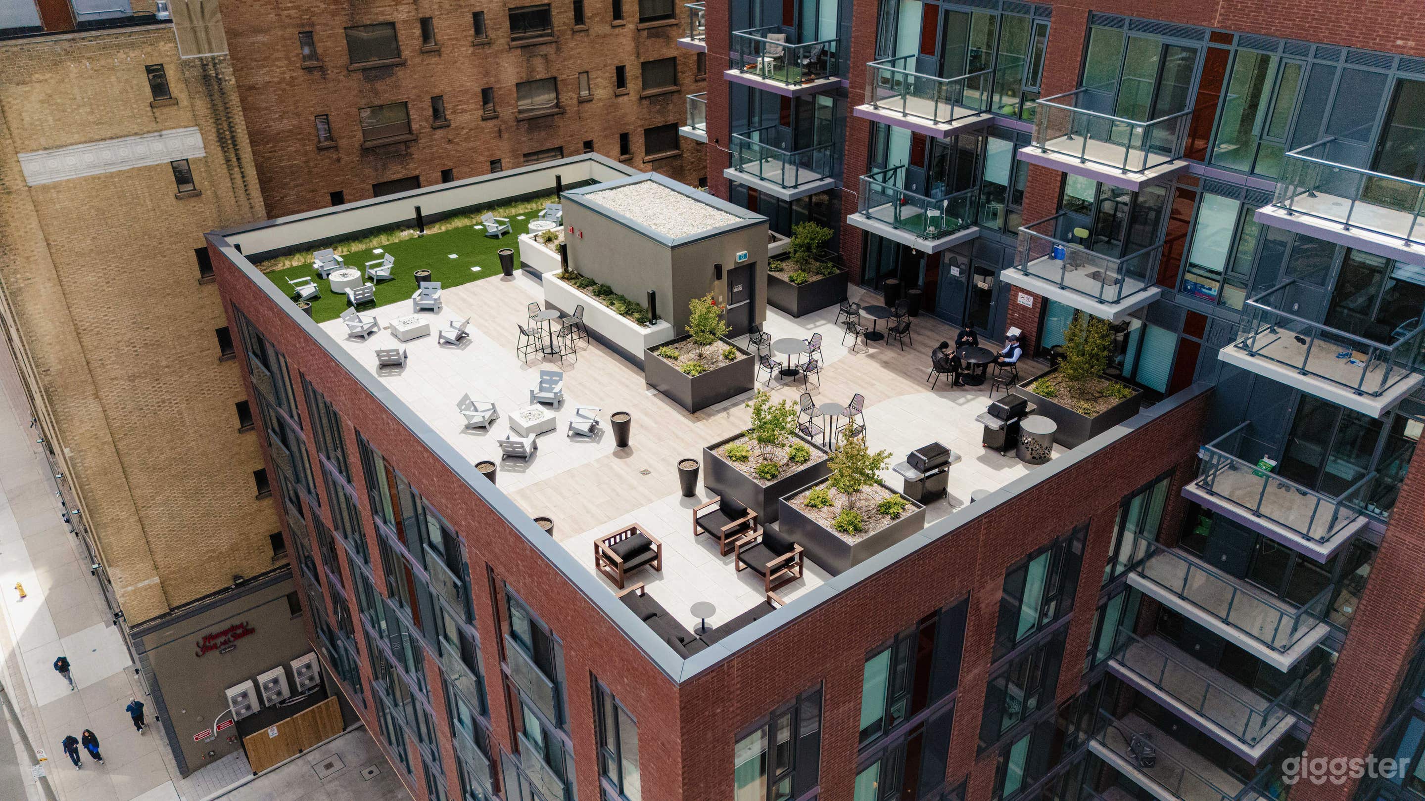 Standalone Rooftop Terrance Photo 3