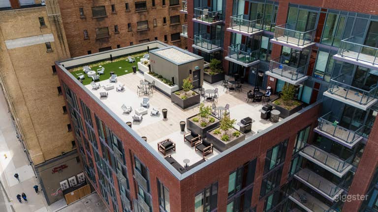  Standalone Rooftop Terrance 
