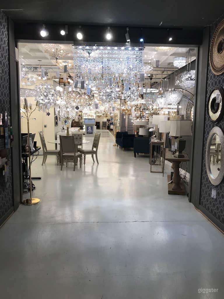  Spacious Warehouse and Parking in Staten Island 