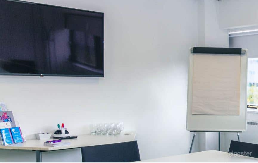 Grafton A Boardroom Good for 10 Persons Photo 4