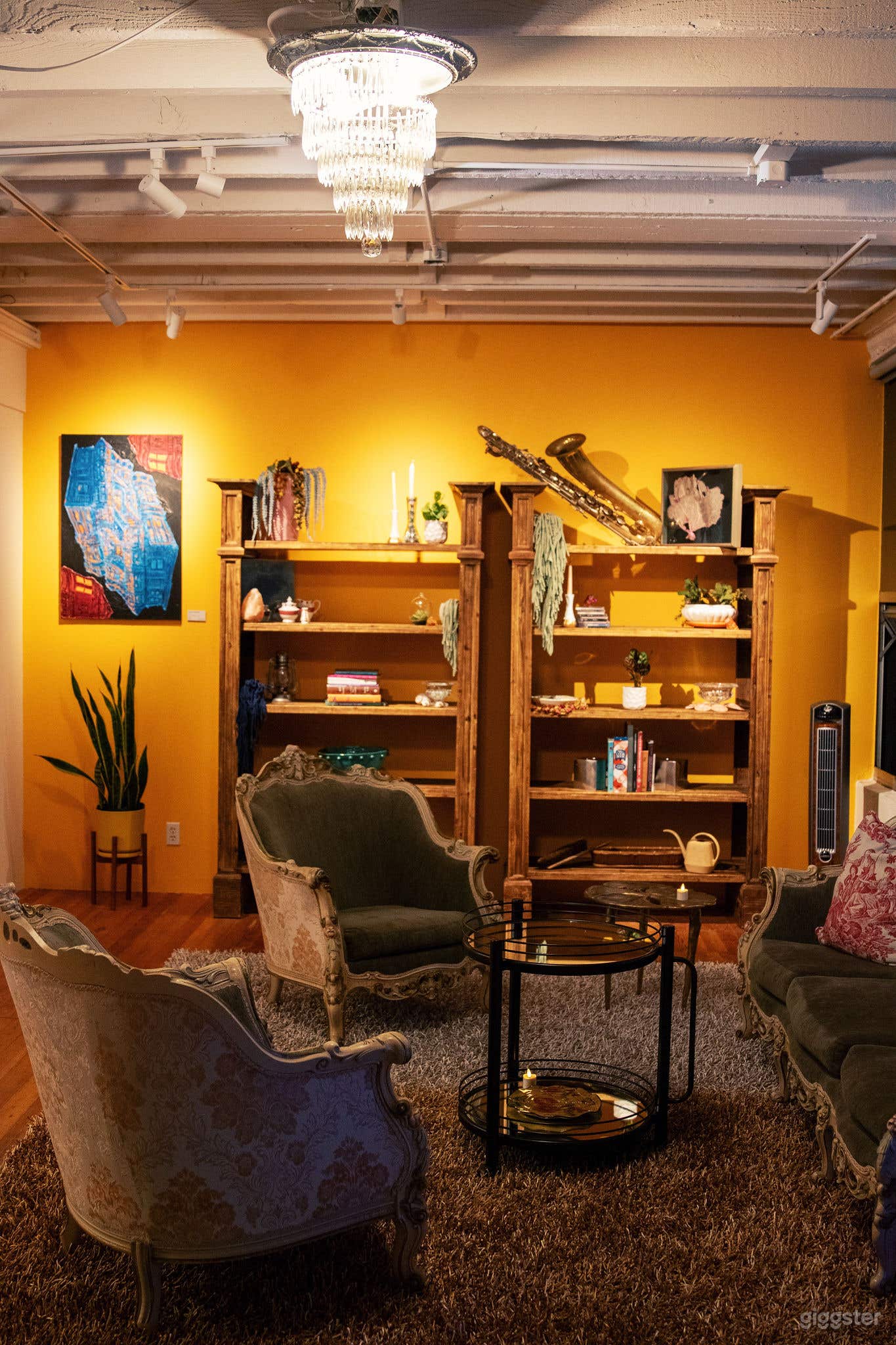 Bright & Flexible SOMA Creative Studio for Shoots Photo 4