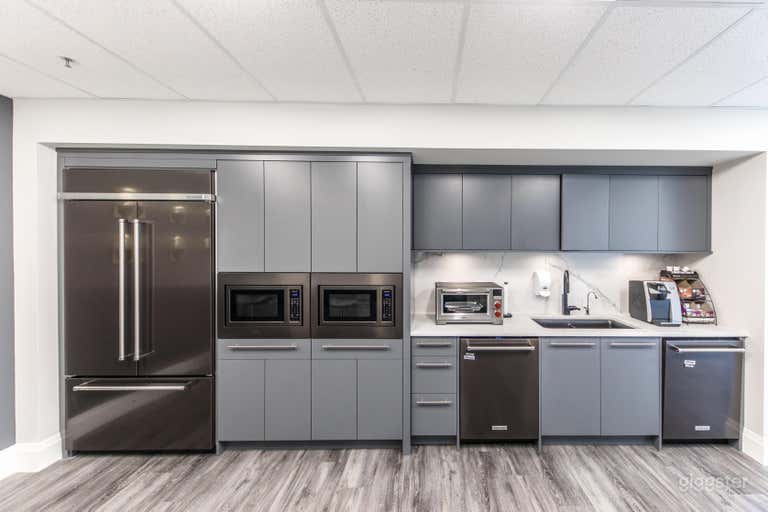  HARBOURFRONT - Suite 521 (Hourly) 