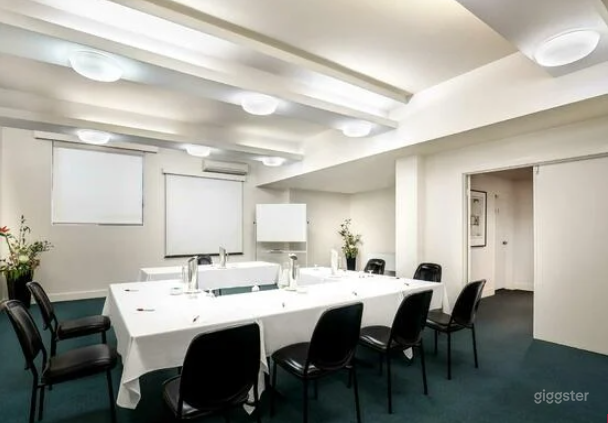 Grattan Meeting Room Photo 1