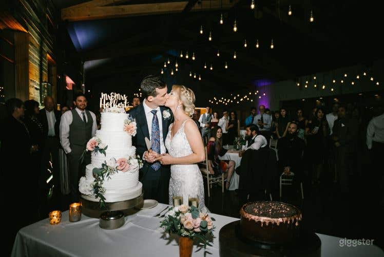 Exquisite Wedding Venue in Dripping Springs Buyout Photo 4