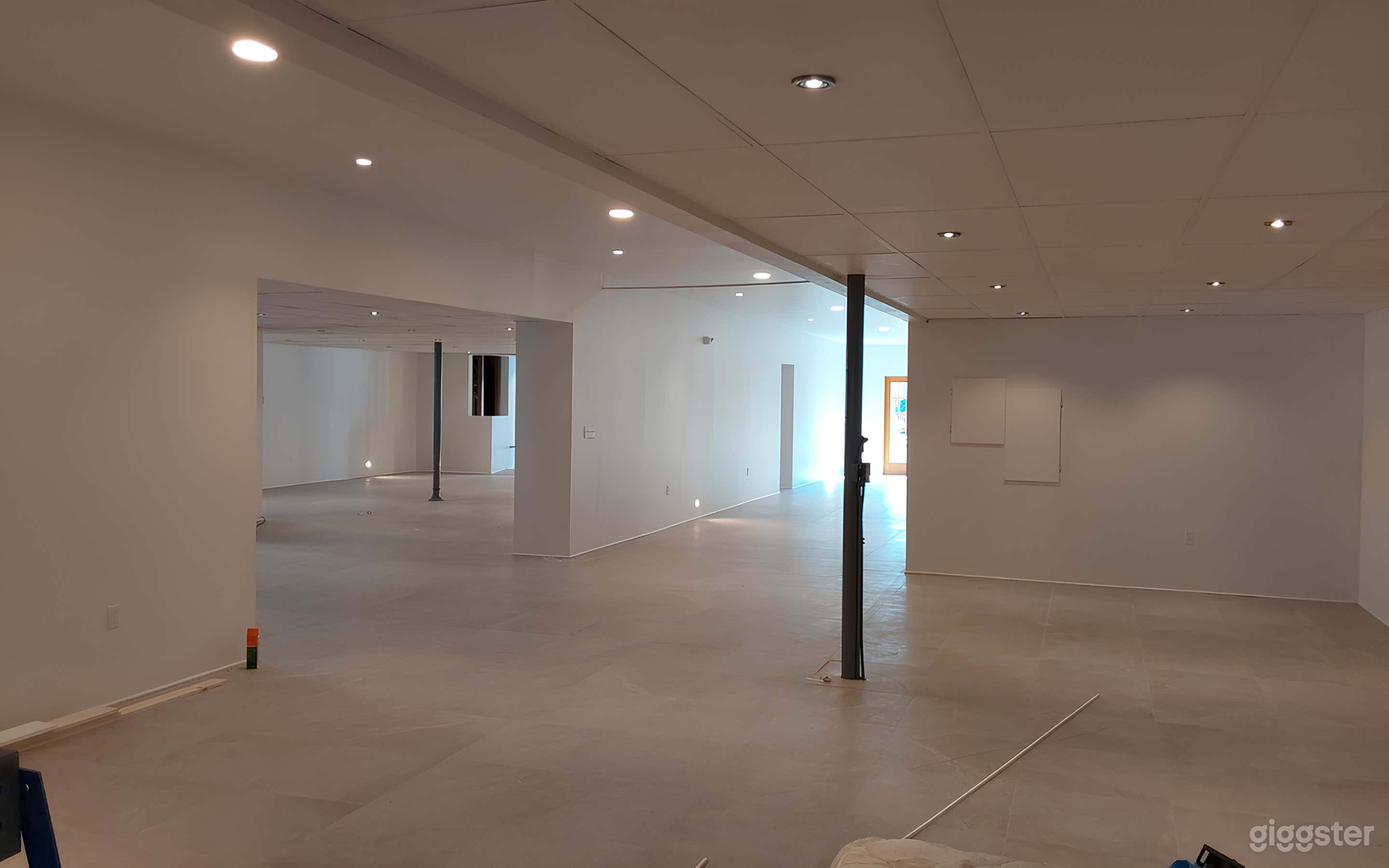 Large Storefront Space in Washingtonville Photo 1