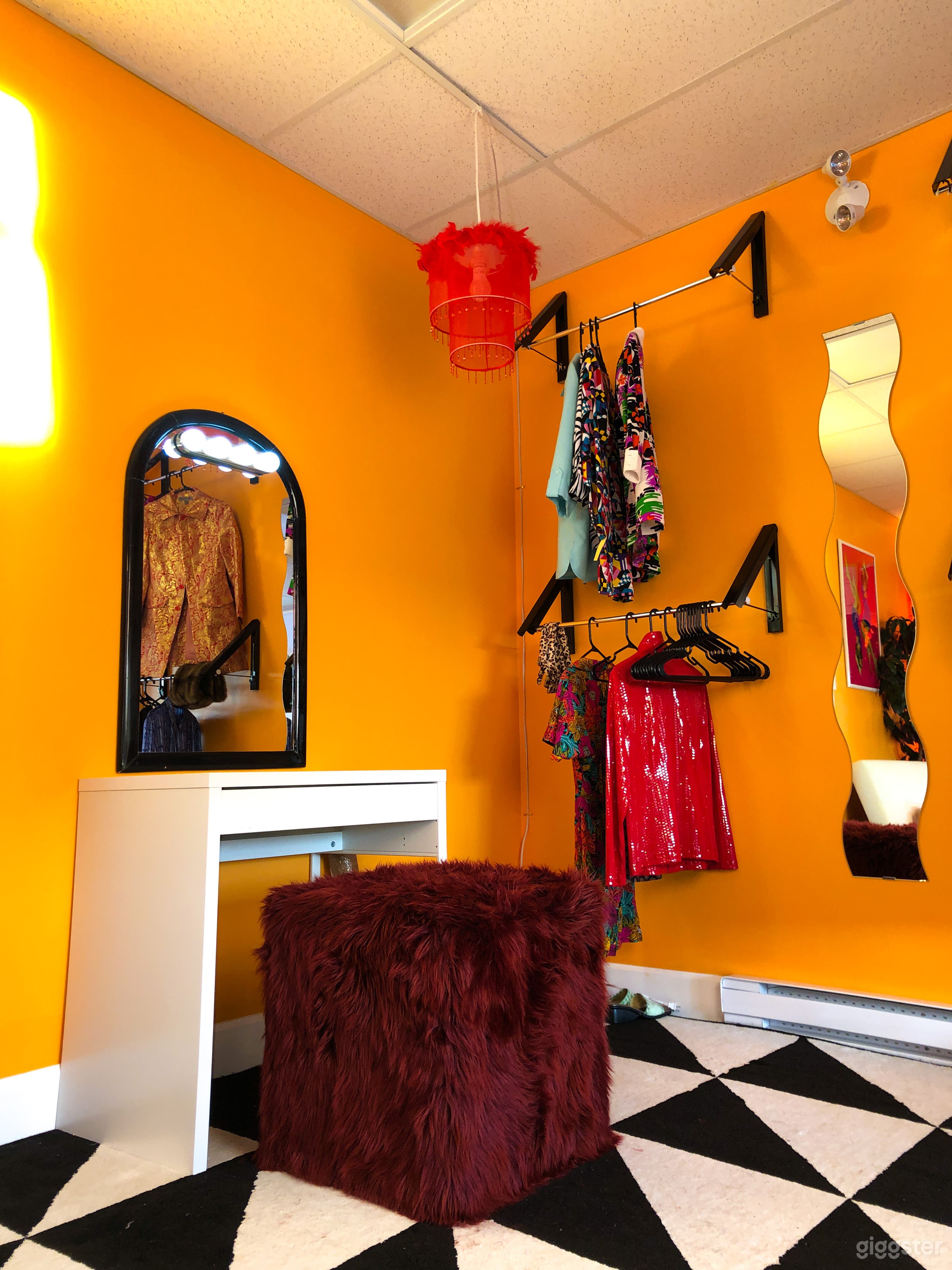 Funky Photography Studio Photo 2