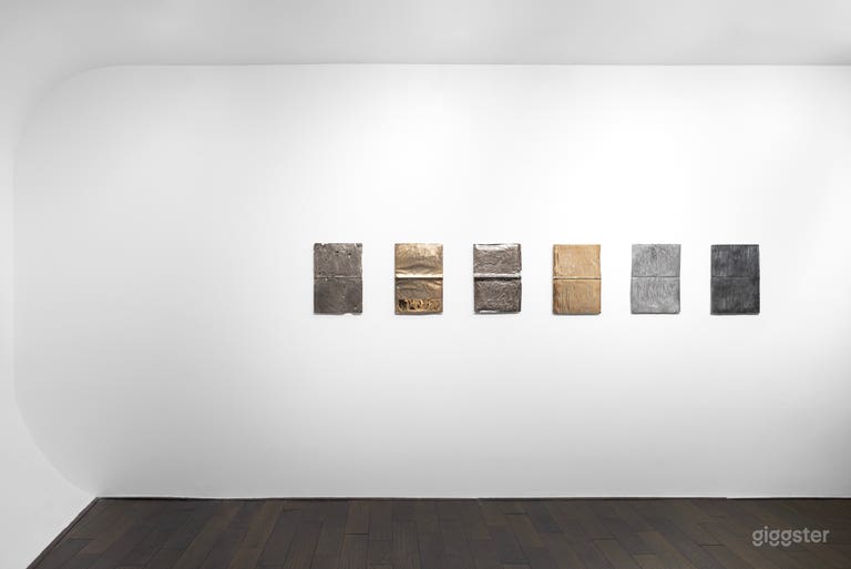  Charming Gallery Space in London 