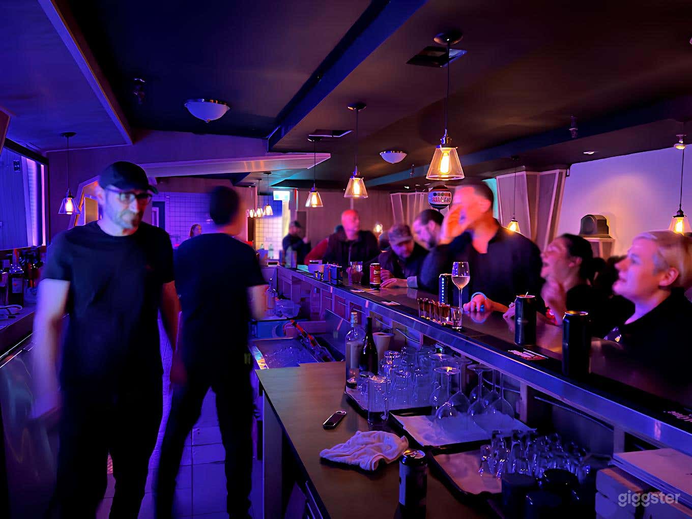 Music Venue and Bar. Down stairs in the Junction Photo 3