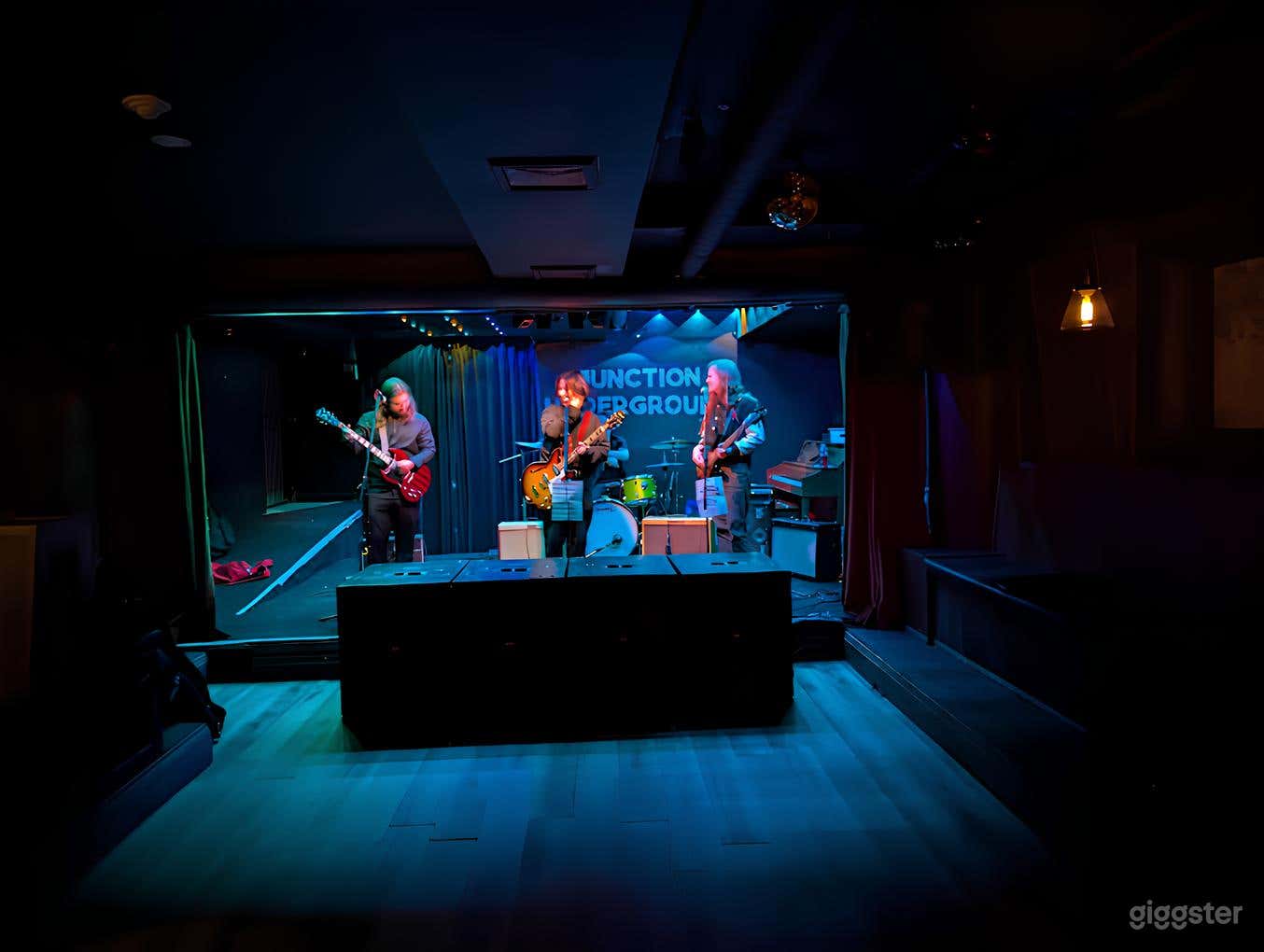 Music Venue and Bar. Down stairs in the Junction Photo 2