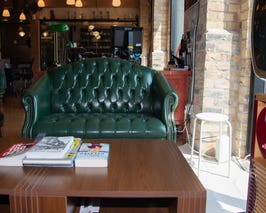  Downtown Photo Location-Music Label Office 